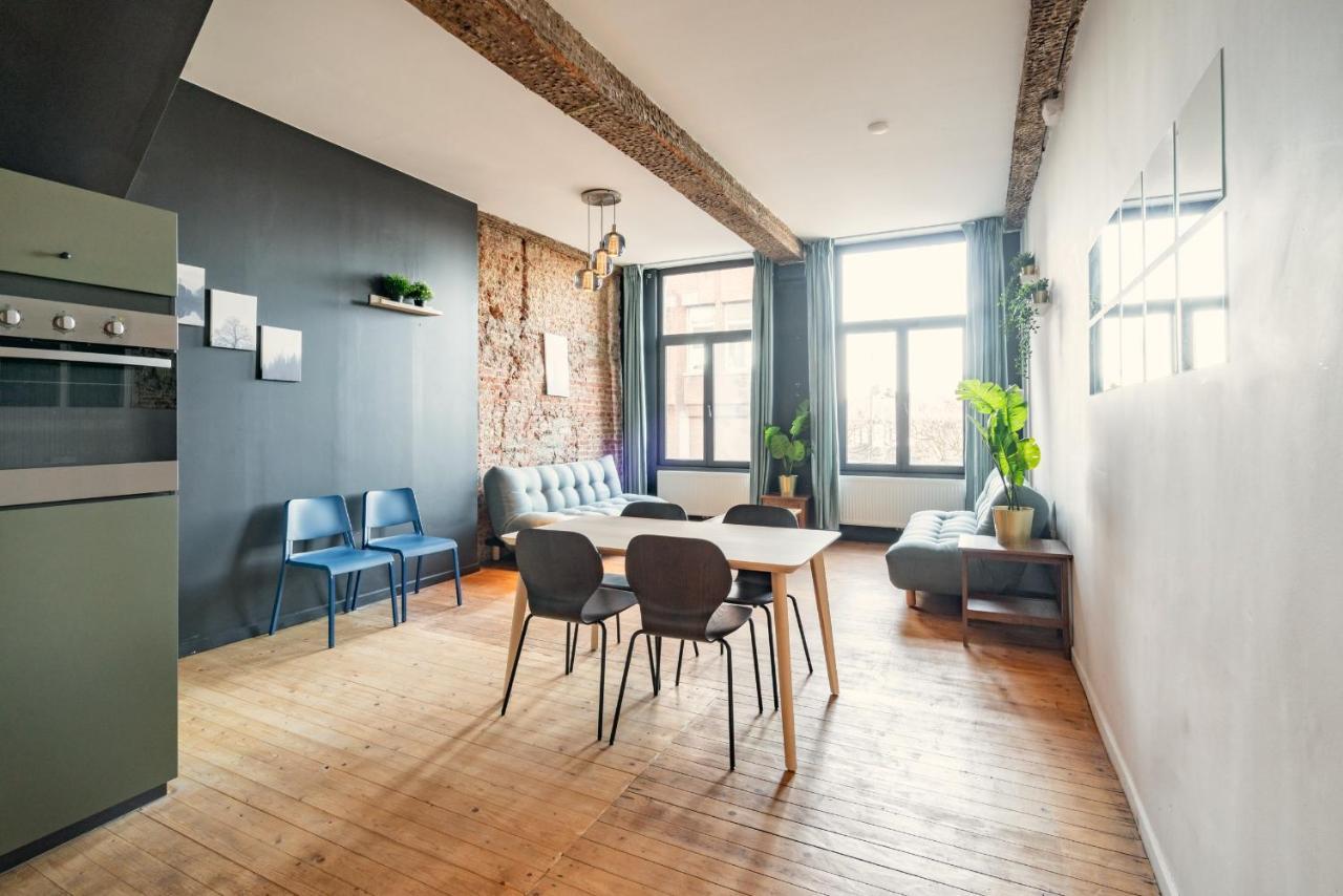 Charming Two-Bedroom River Side Apartment Antwerpen Eksteriør billede
