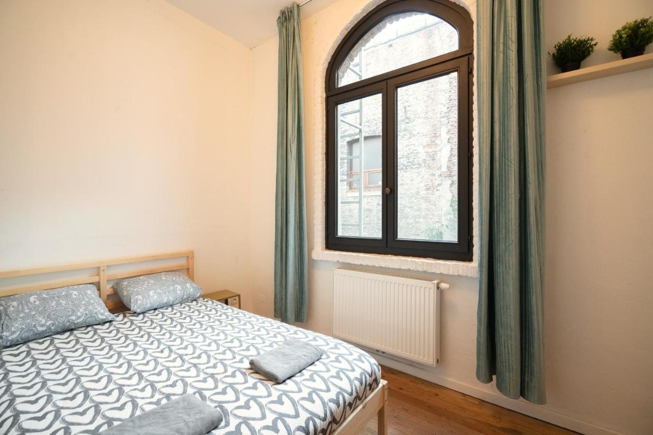 Charming Two-Bedroom River Side Apartment Antwerpen Eksteriør billede